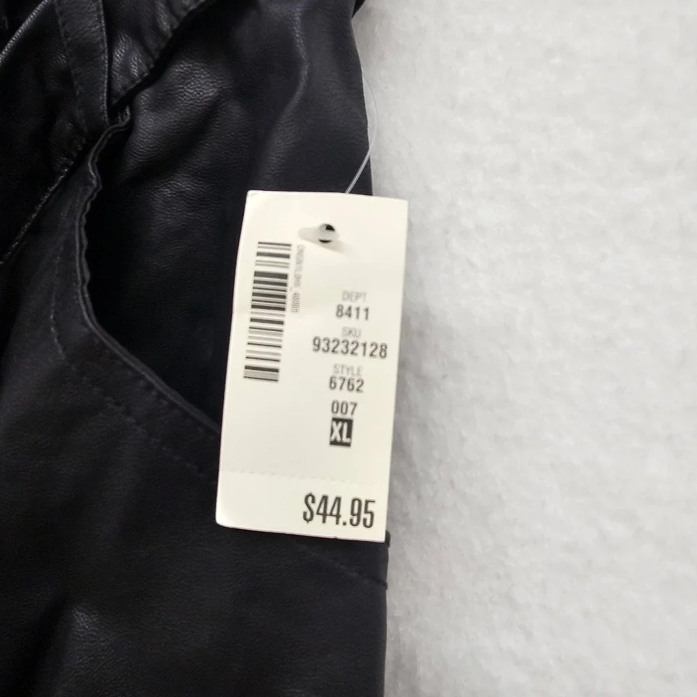 *NWT* Aeropostale XL black shorts w/ flap to look like skirt (skort) - Picture 5 of 8